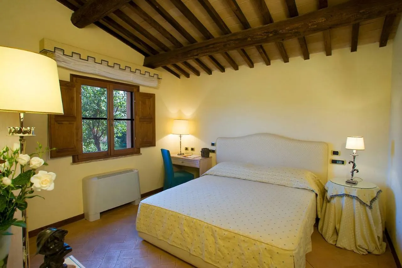 Sovana Hotel & Resort 4*,  Italy